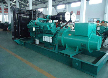 新抚800kw康明斯柴油发电机组图片 新抚800kw康明斯柴油发电机组图片